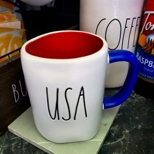 New Rae Dunn USA mug